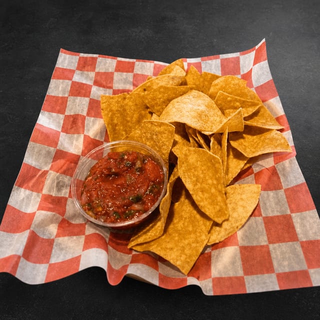 Chips & Salsa.